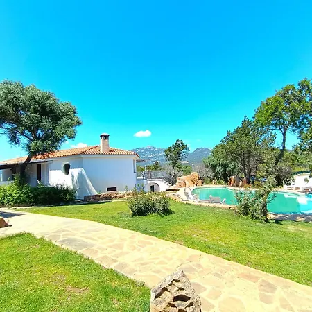 Perla Blu, Two Private Pool Sea View Villa *